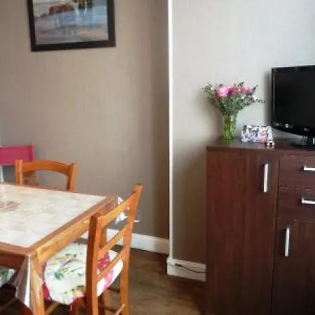Ferrie One Bed Apartment Cannes